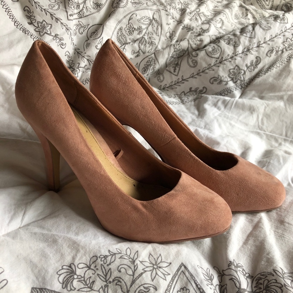 Blush pink heels